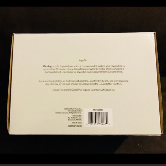 NIB VR Headset - Picture 5 of 5